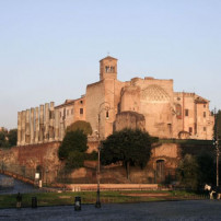 Tempel van Antoninus en Faustina