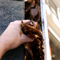 Onderhouden van dakgoot