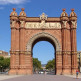 Zicht op de Arc del Triomf