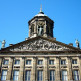 Vooraan het Koninklijk Paleis