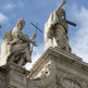 Beelden op de San Giovanni in Laterano-basiliek