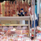 Kippen op de Albert Cuypmarkt