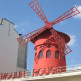 Beeld van de Moulin Rouge